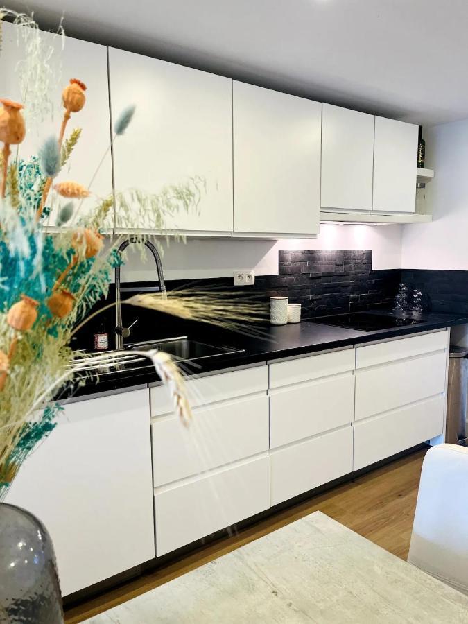 Sfeervolle Vakantiewoning Aan Zee Oostende Bagian luar foto